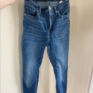 Lucky Brand high-waisted skinny jeans size 4